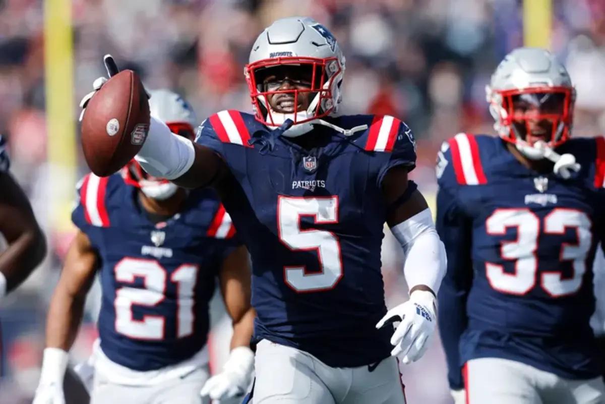 New England Patriots Safety Jabrill Peppers